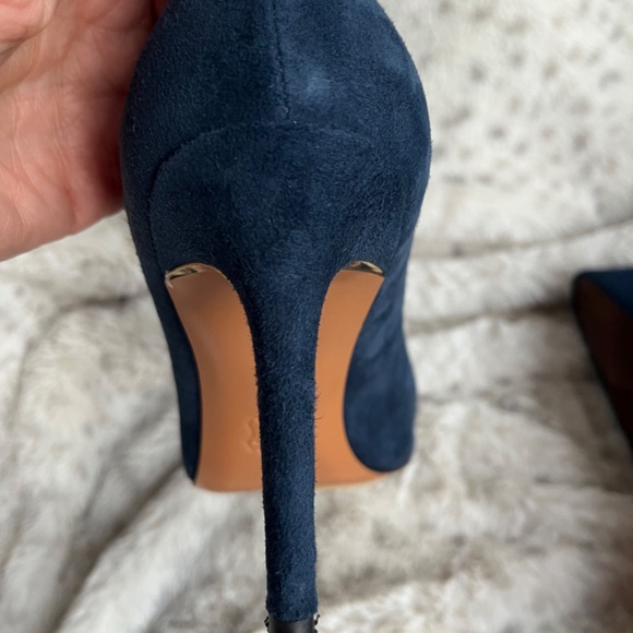 Tory Burch Elana Navy Suede Pumps - Picture 7 of 16
